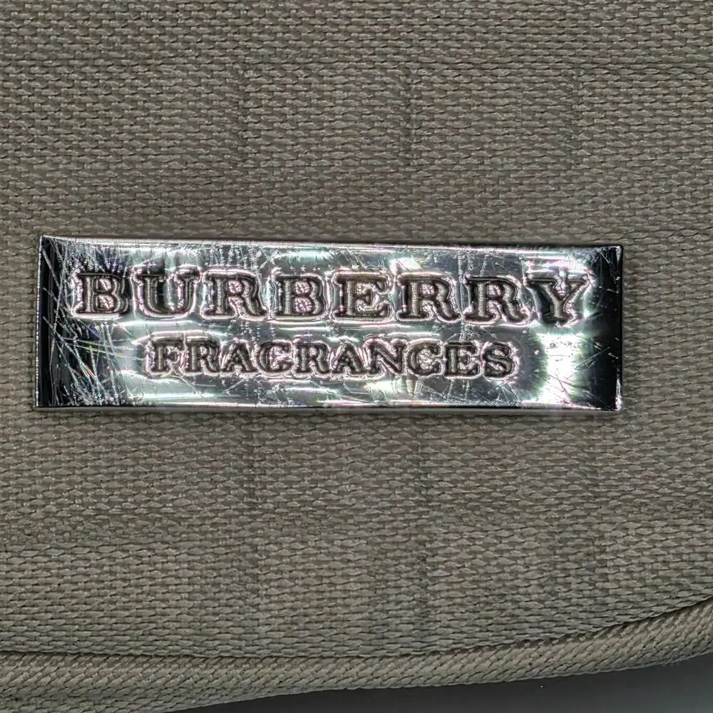 BURBERRY FRAGRANCES BEIGE TOILETRY COSMETICS POUCH – ZIP TOP – TEXTURED FABRIC
